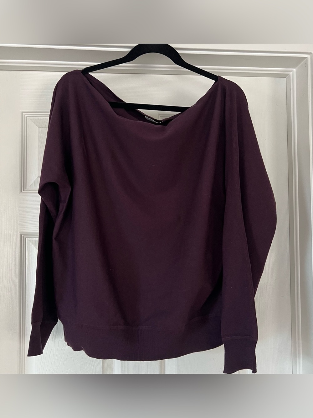 Aritzia Babaton Inspiration Sweater, Knit, Off the Shoulder Sweater, Size Large